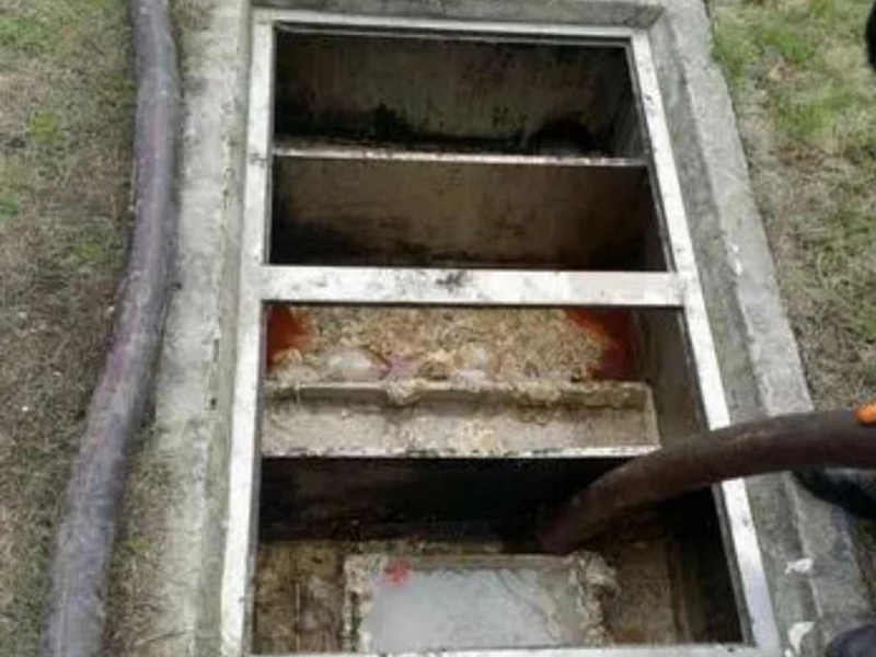 长武隔油池清理